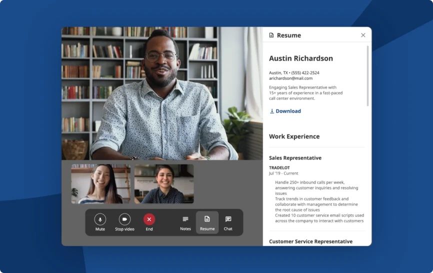 En digital jobbintervju via videosamtal på datorn.